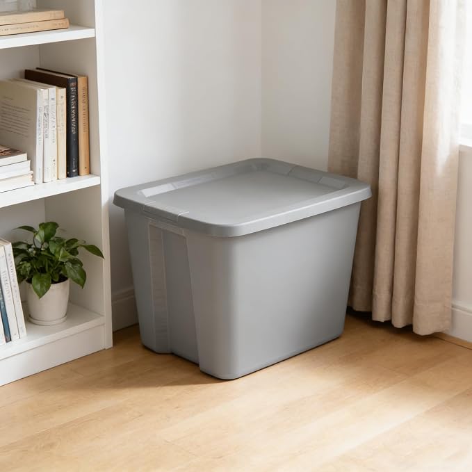 18 Gallon Plastic Storage Bin - Image 5